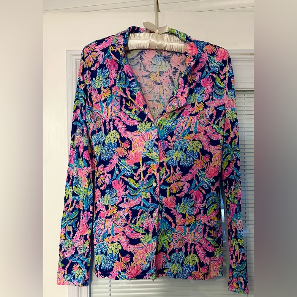 Lilly Pulitzer womens button shirt